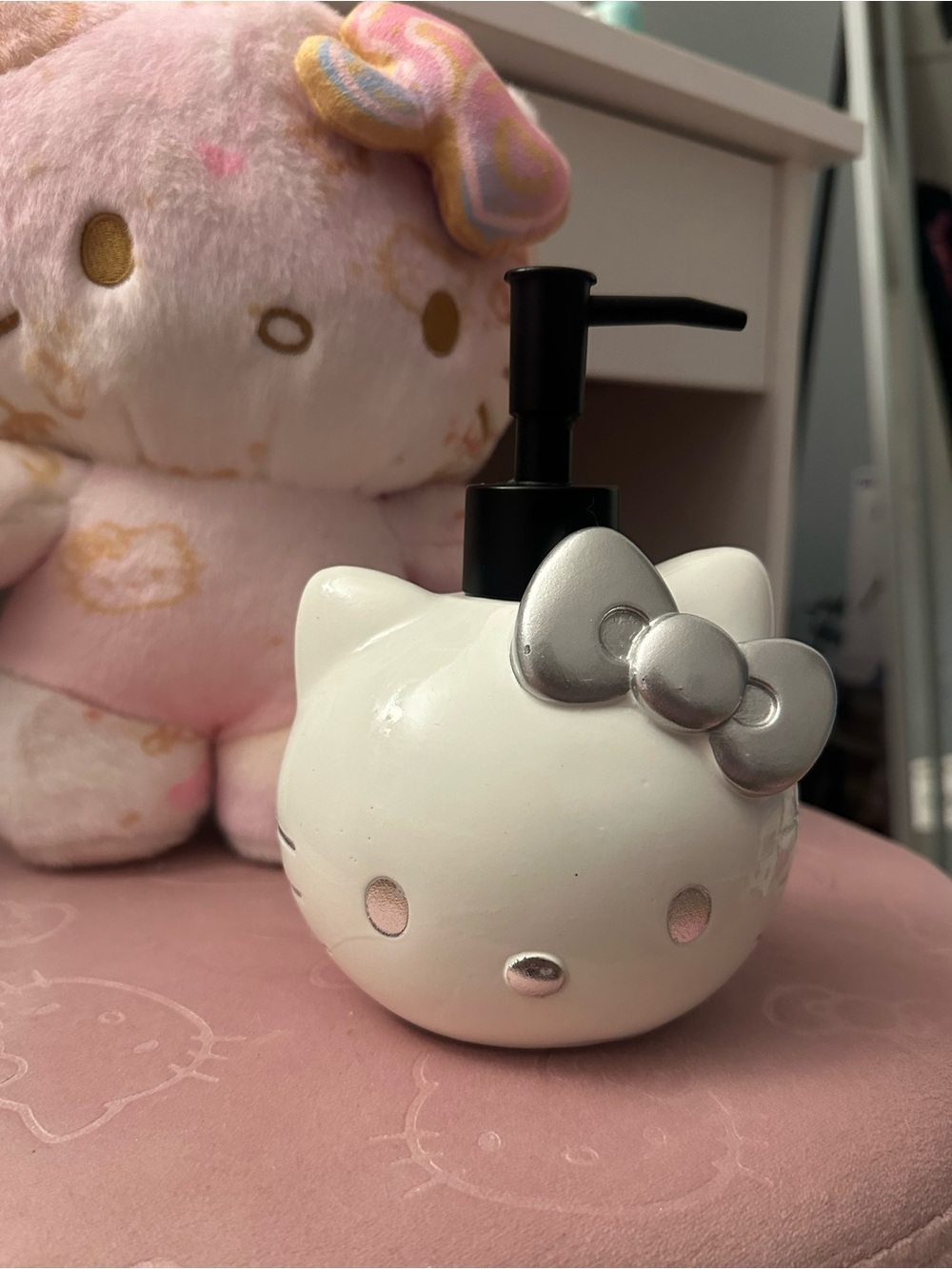 Hello Kitty White Ceramic Soap Dispenser with Silver Bow